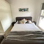 House Runa Διαμέρισμα Πόρετς